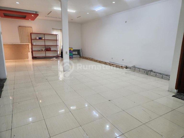 DIJUAL RUMAH / RUANG USAHA STRATEGIS KIARA CONDONG – BANDUNG