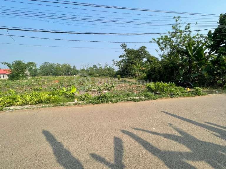 Tanah Kavling Cisauk - SHM 100Jtan - 2Km Stasiun baru Jatake