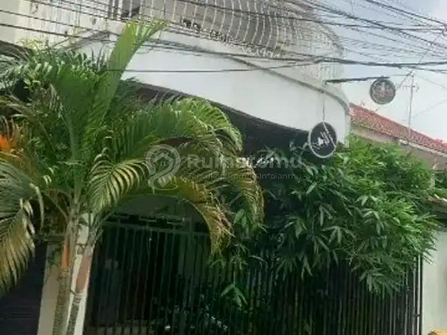 H O T S A L E:  Rumah bagus di lingkungan Tenang dan nyaman Jl. Kalibata, Pancoran, Jakarta Selatan