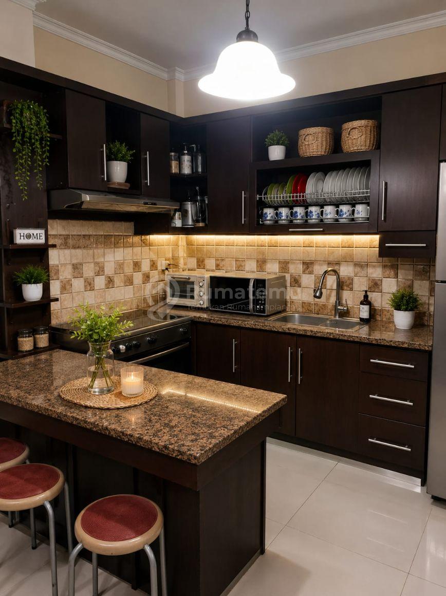Rumah 3 Lantai Full Furnished di Griya Bukit Mas Cikutra – View Kota Bandung