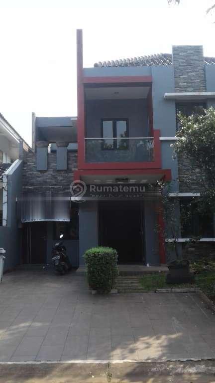 Dijual rumah komplek Akses jalan 3 mobil Taman Himalaya Karawaci Kelapa Dua