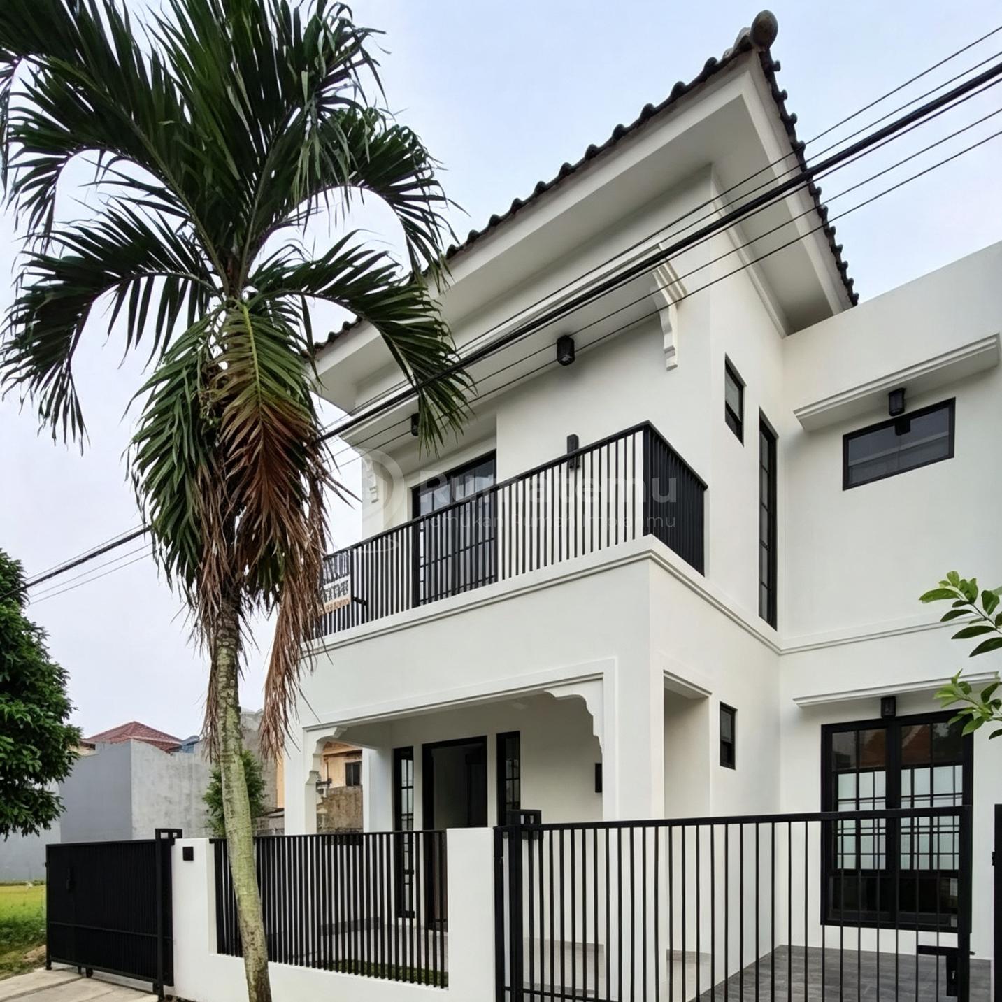 Dijual Rumah Strategis di Anggrek Loka, BSD