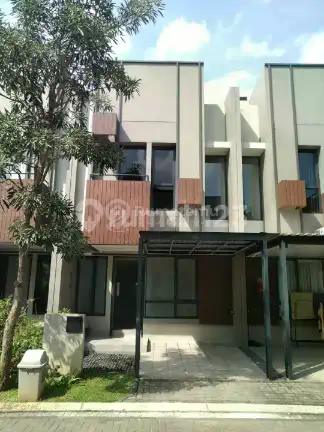 Tabebuya Invensihaus Di Jalan Utama Siap Huni