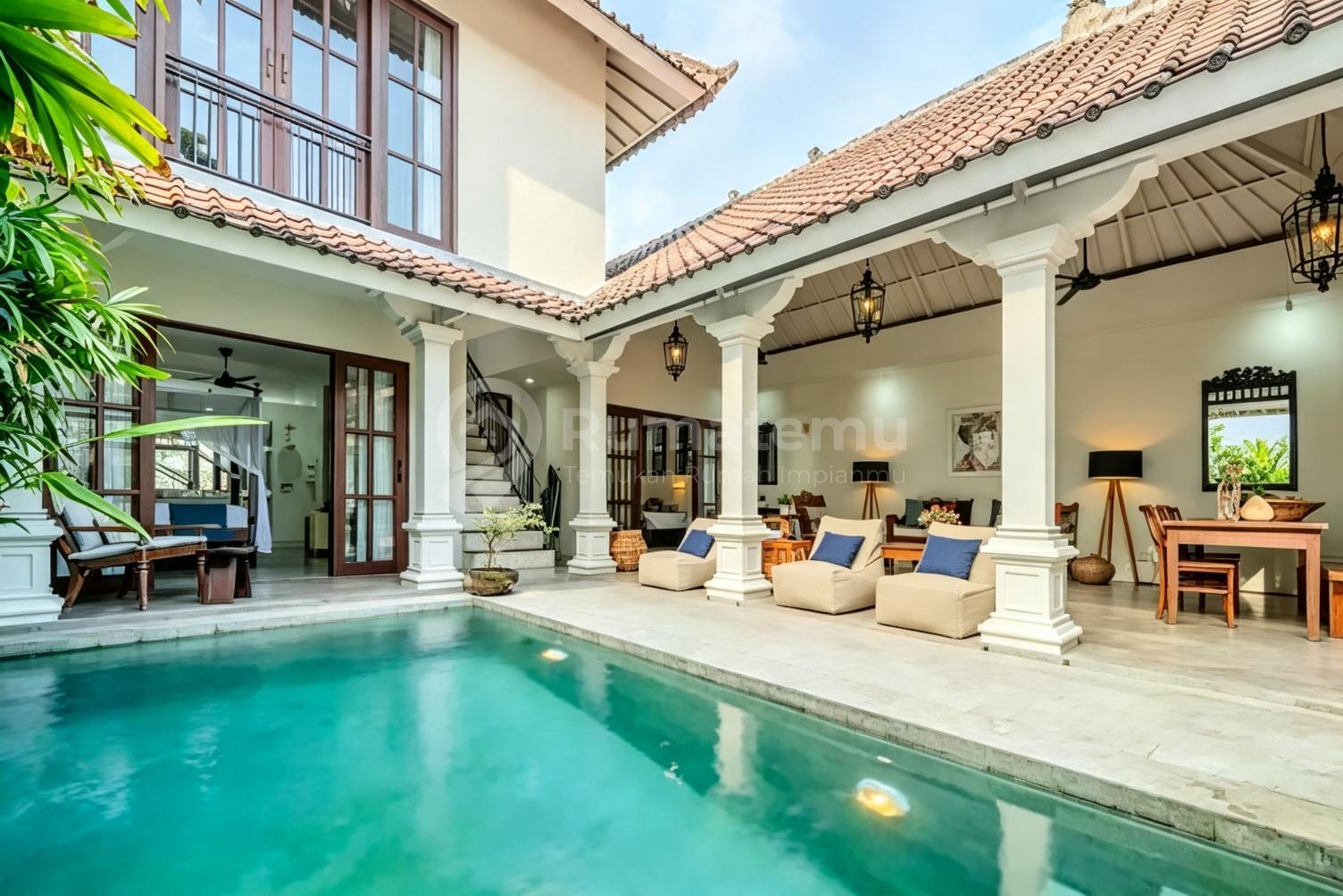 Rv-3334 Elegant 3 Bedroom Seminyak Villa - Prime Walkable Location