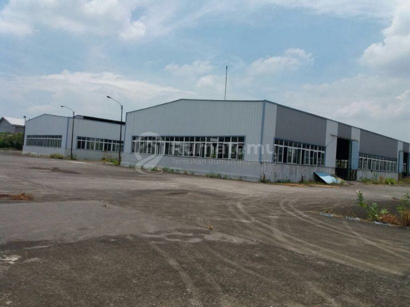 di jual gudang kawasan Wijaya kusuma semarang