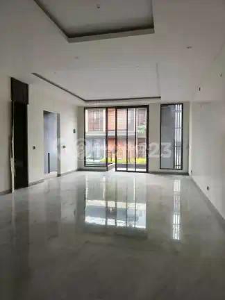 Rumah Brand New di Permata Buana 5+1 KT Uk8 4 Lantai