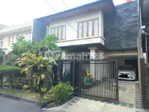Dijual Rumah Bergaya Tropis Pondok Indah Kebayoran Lama Jakarta Selatan