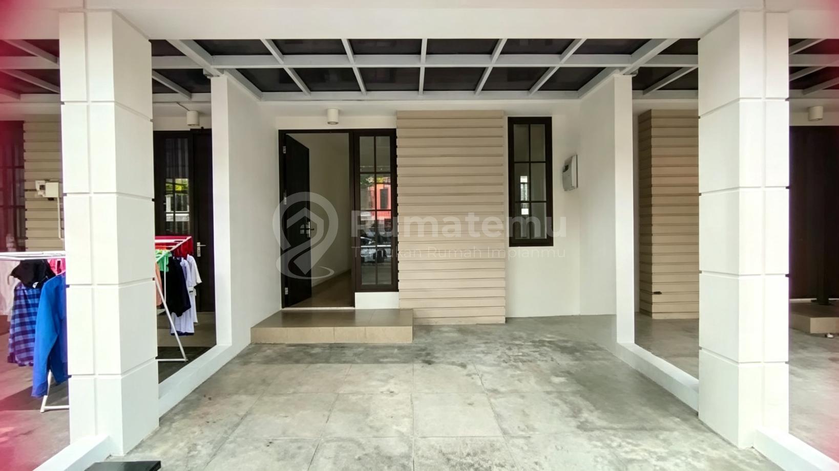DijualRugi! Rumah 2 lantai siap huni Green Village Cipondoh Tangerang