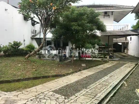 Tanah Ada Bangunan Lama Dalam Komplek di Jatibening