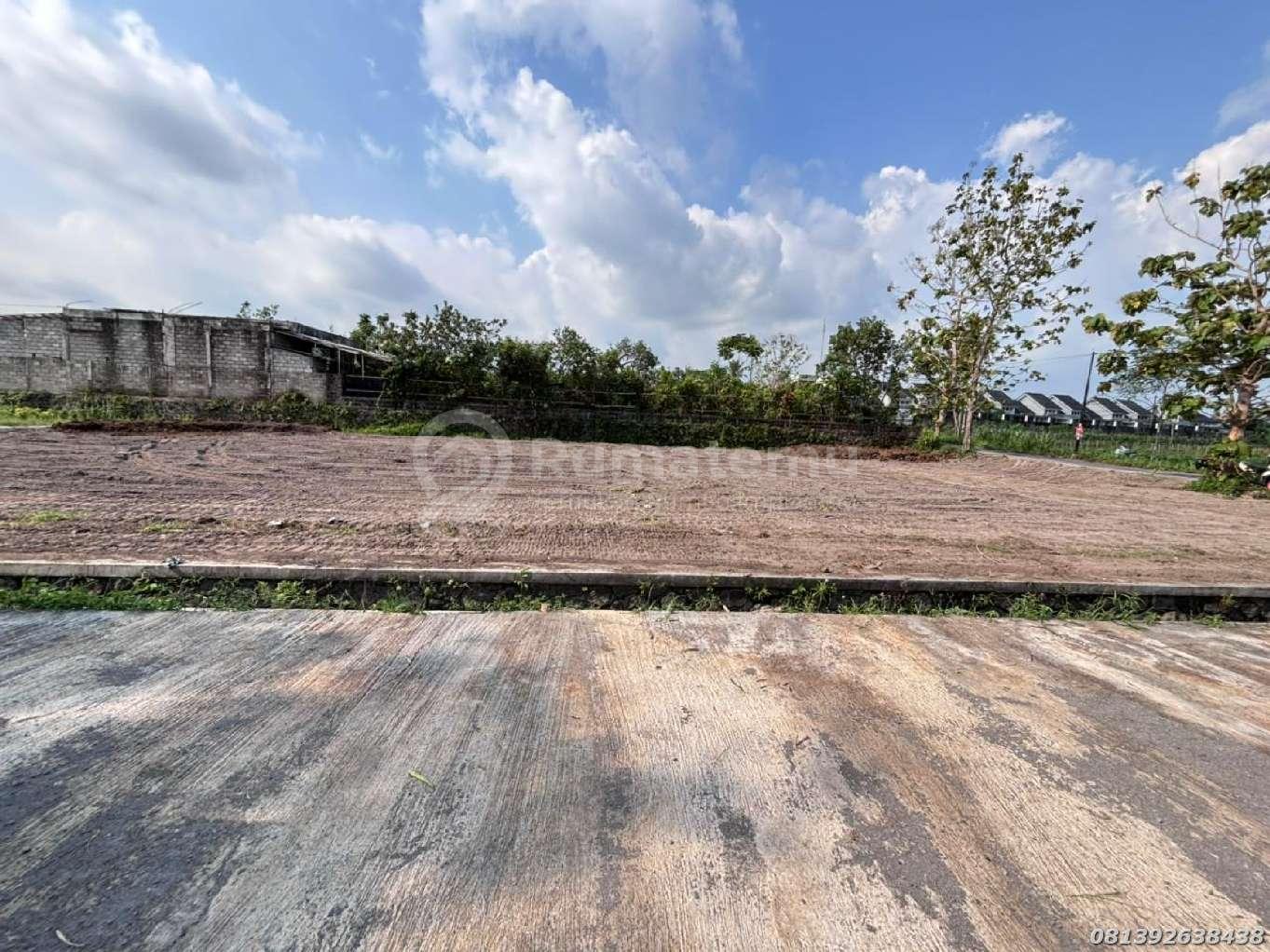 Villa Elegan View Merapi Private Pool Dekat Jalan Besi Klidon Ngaglik Sleman