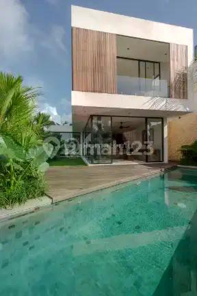 Rv-3305 Modern 3-Bedroom Villa With Rooftop Near Nyanyi & Tanah Lot Beach