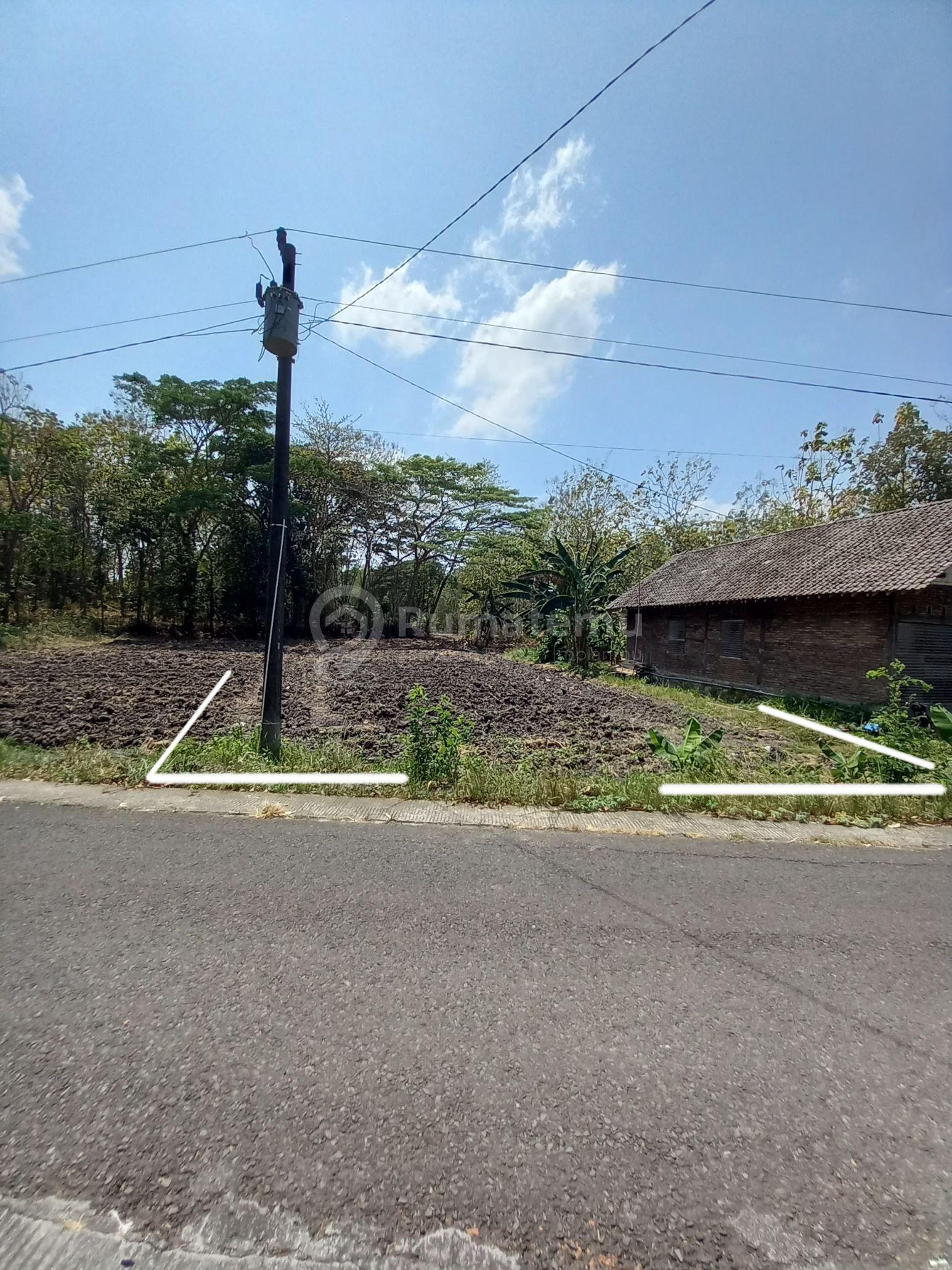 Tanah Dijual dekat Proyek RS UKDW Jl. Wates Sedayu Bantul Yogya
