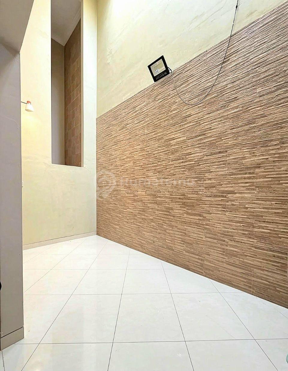 Dijual Rumah di Jakarta Barat Kavling DKI Meruya Utara