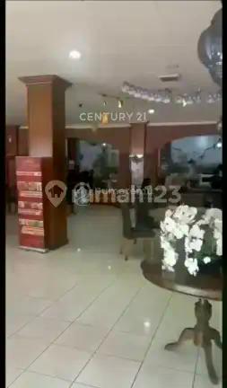Ruang Usaha Resto Harga Dibawah NJOP Jakarta Selatan