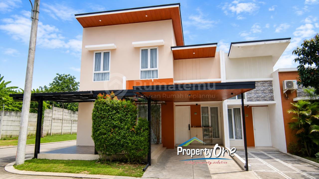 Jual Rumah Hoek Taman di Serpong Garden, Full Renovasi, SHM & IMB, Hadap Timur Selatan, Dekat Stasiun KRL