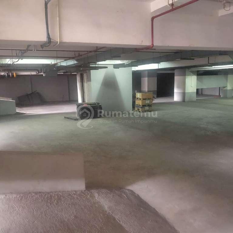 Dijual dan Sewa gedung strategis di Mampang Prapatan, Jakarta Selatan