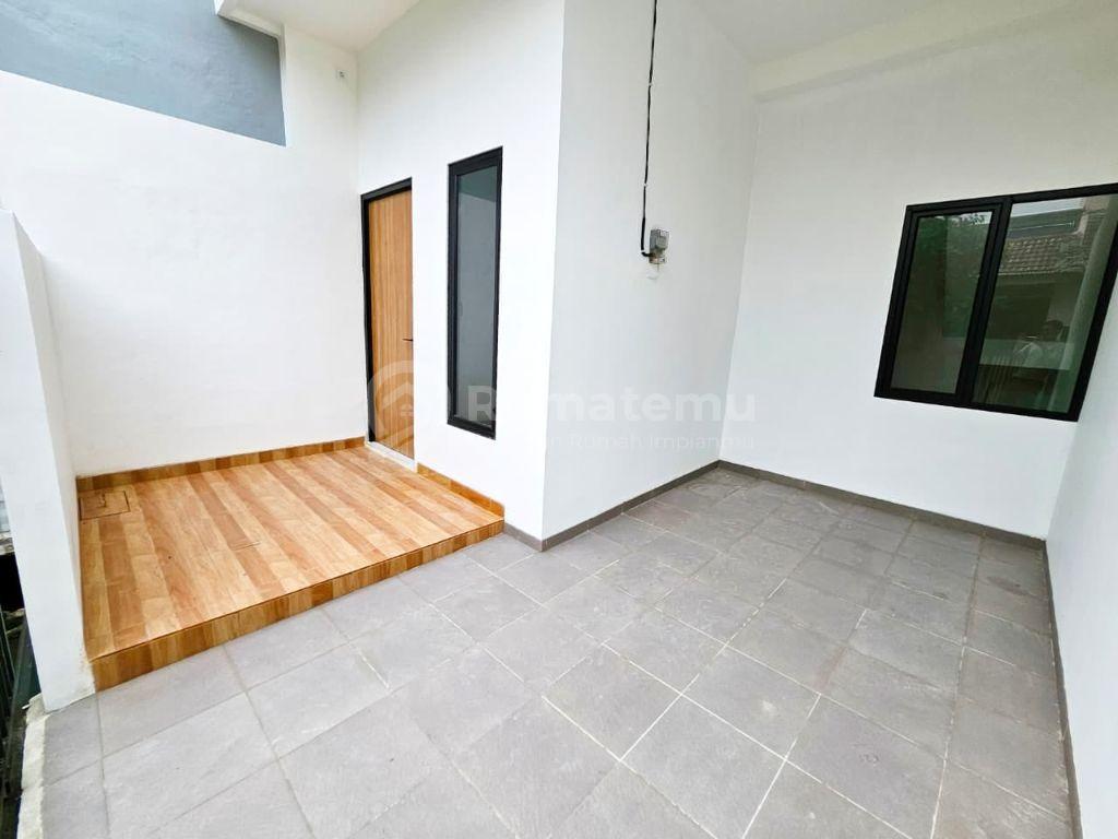 Rumah 2 Lantai Cantik Nyaman Siap Huni di Pondok Unggu Permai Bekasi