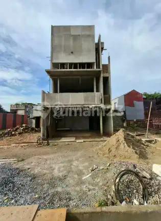 Rumah Baru Dalam Cluster di Duren Sawit Jakarta Timur