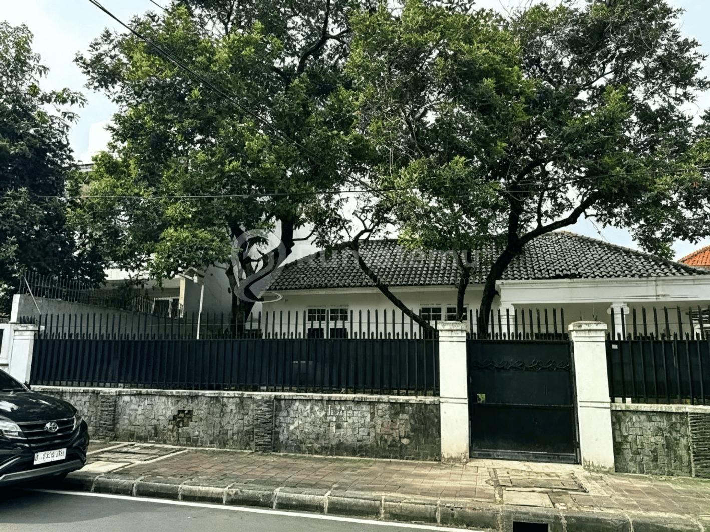 Disewakan Rumah di Jl. Syamsu Rizal, Menteng, Jakarta Pusat
