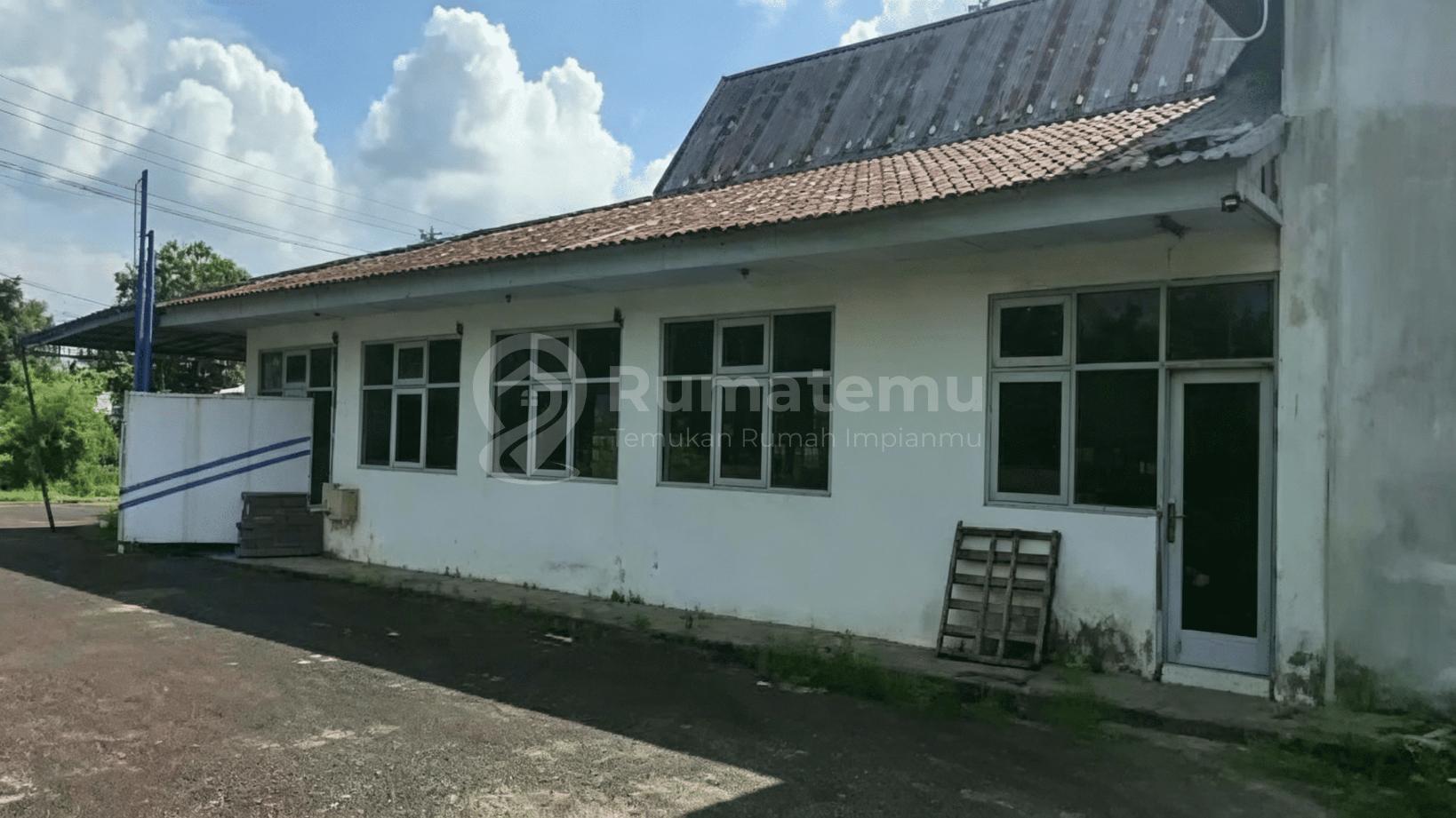 Dijual Tanah Dan Gudang di Jalan Pattimura Simpang Rimbo Jambi
