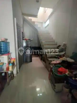 Turun Harga Rumah 1.5 Lantai Rapi Terawat di Kosambi Baru Duri Kosambi Cengkareng Jakarta Barat
