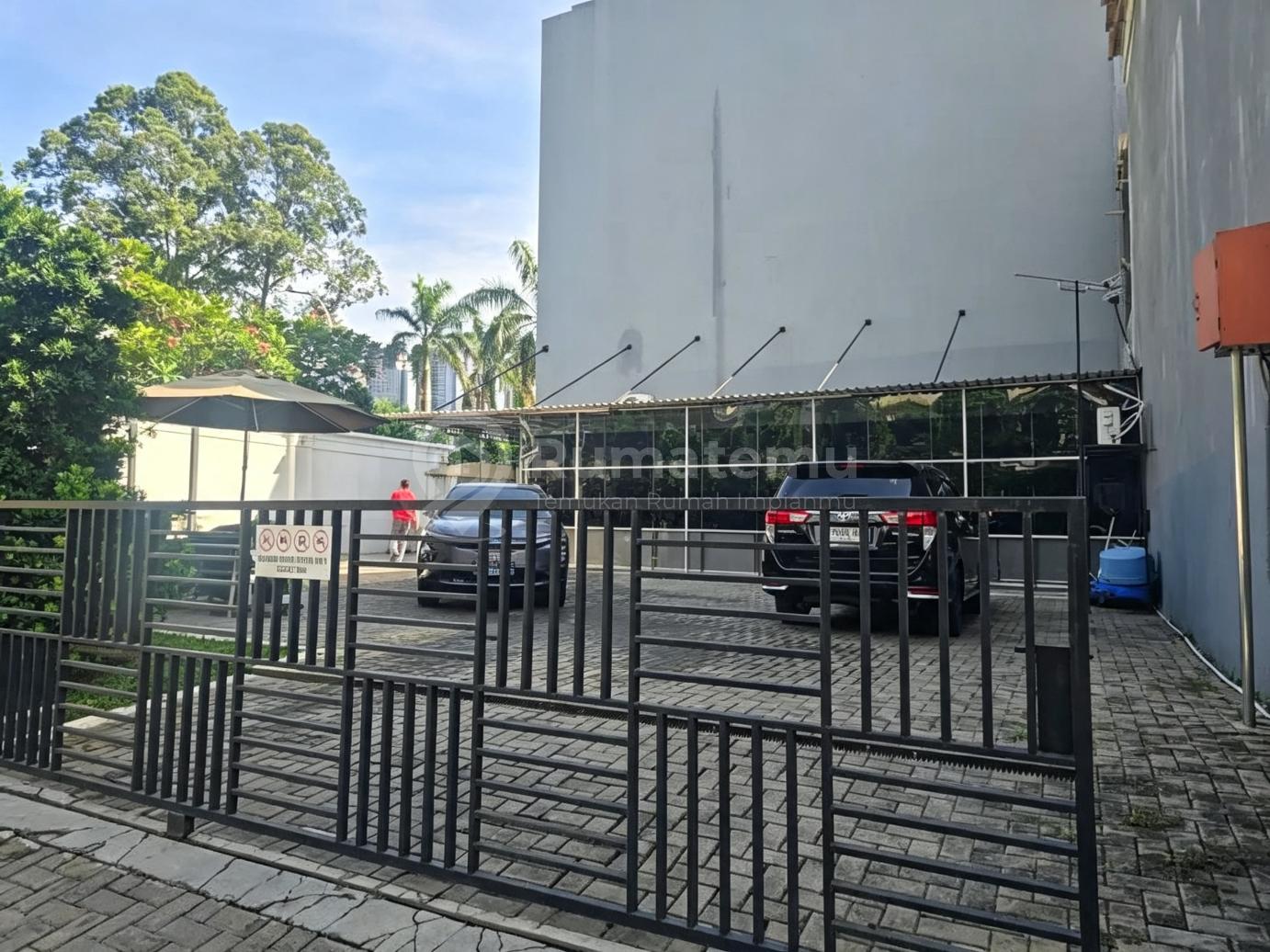 Tanah Kavling Full Hoek Di Jalan Johar Bukit Gading Mediterania Pik Pantai Indah Kapuk