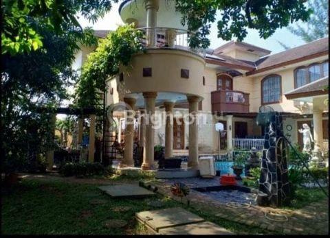Rumah Super Luxury Bintaro - Tangerang Selatan