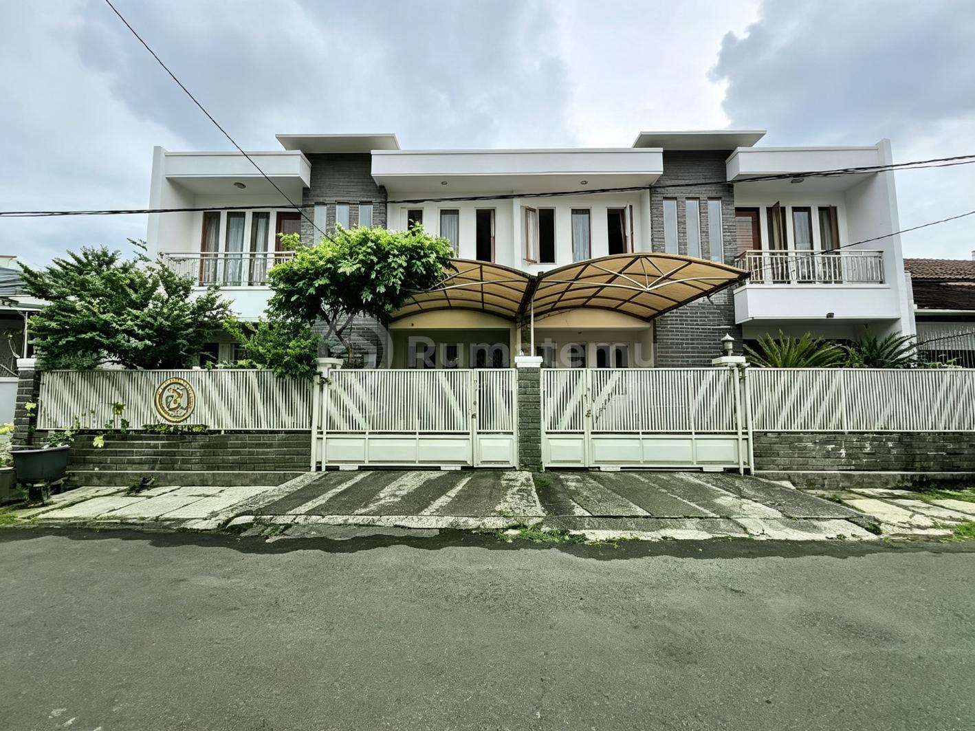 Dijual Rumah Modern Mewah Di Bintaro Jaya Sektor 2