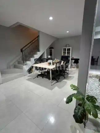 Dijual Rumah Cantik Siap Huni Grand Wisata Bekasi Timur