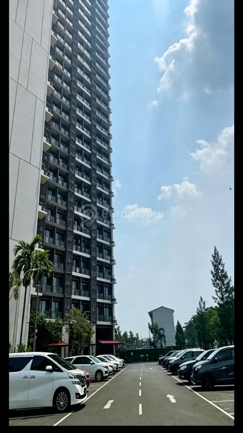 Dijual Skyhouse Apartement lantai 3 Cityview Semifurnish