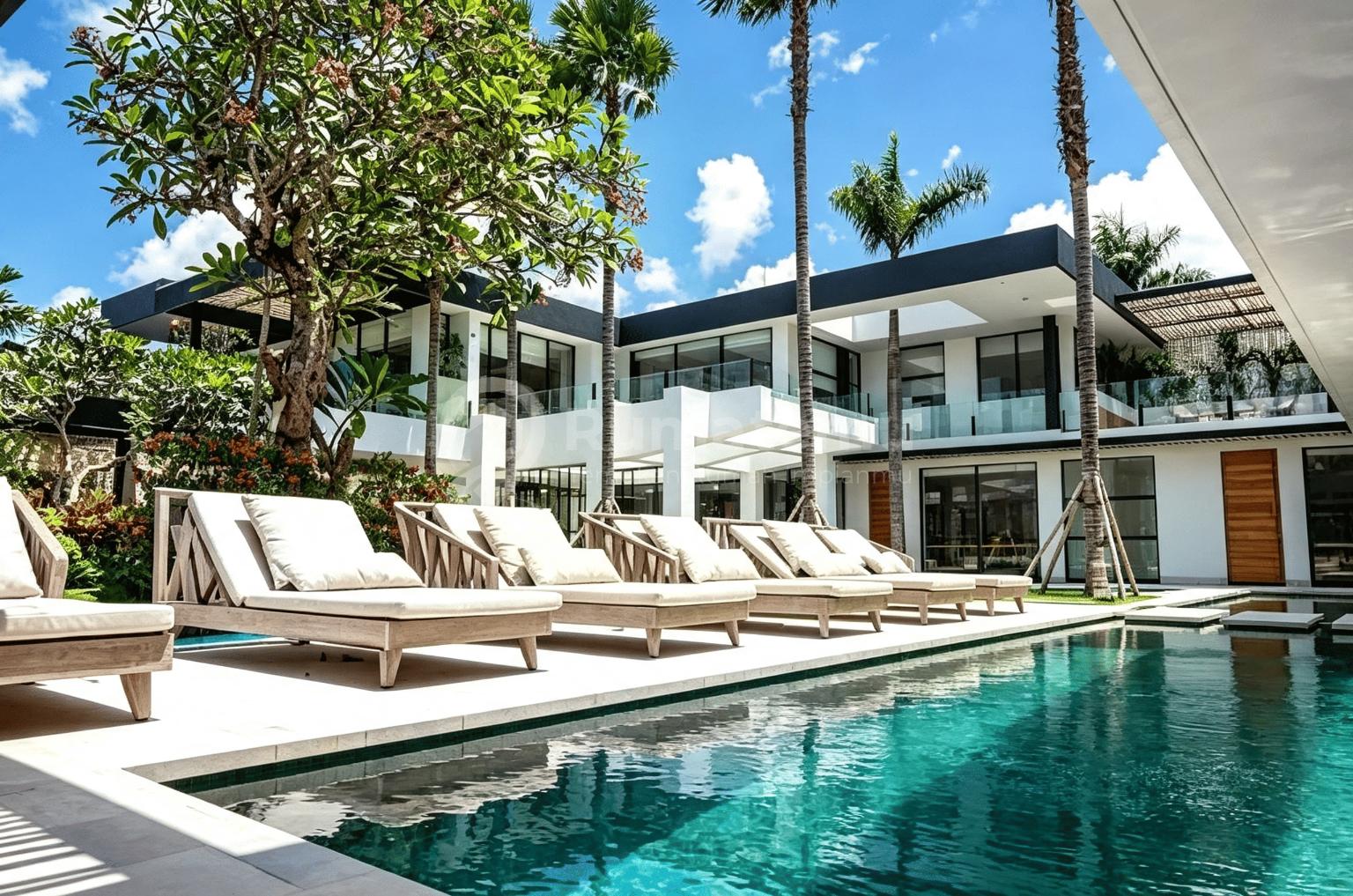 Ready For Rent 5 B R Beautyfull And Luxury Villa In Canggu Bali