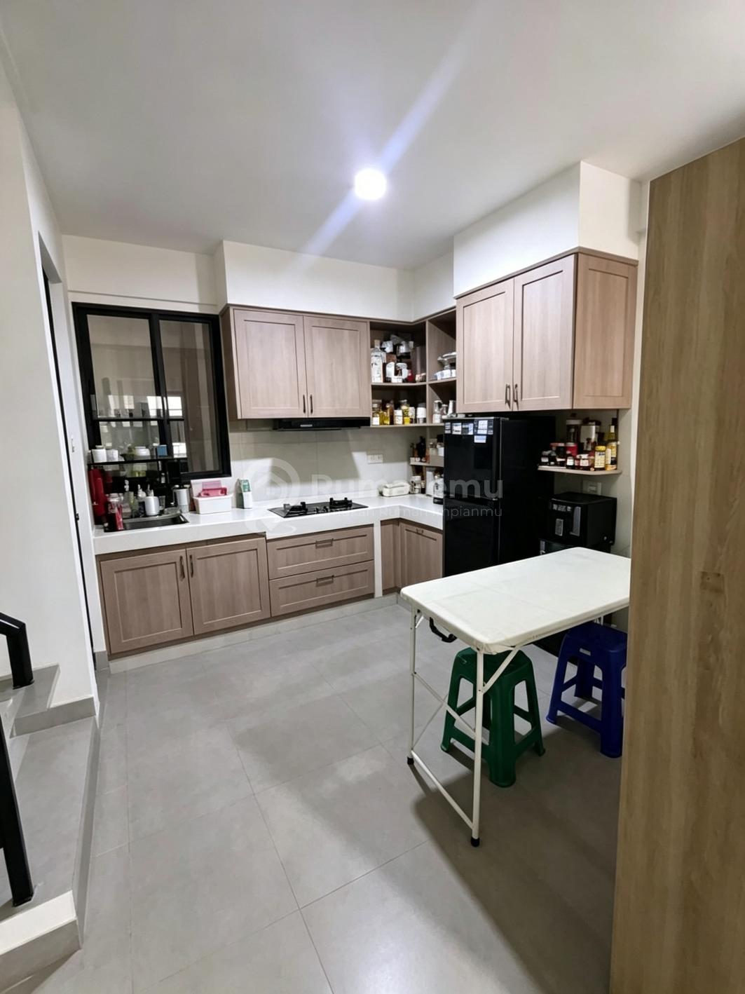 Rumah Millenial PIK2 Furnished Paling murah siap huni
