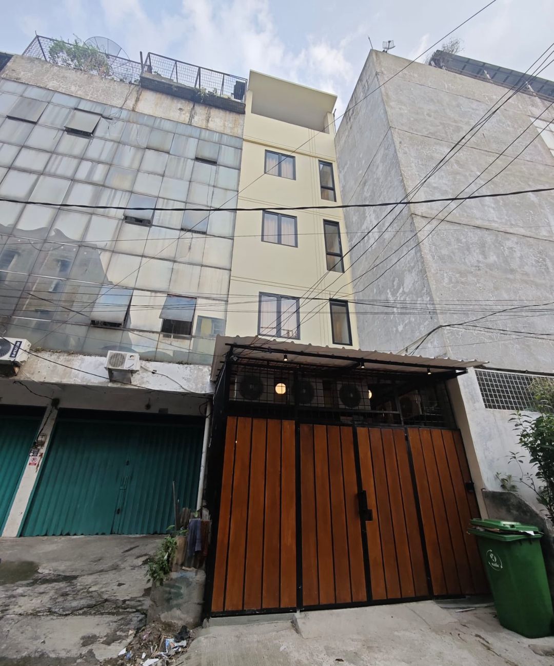 Rumah Kost Jembatan 5