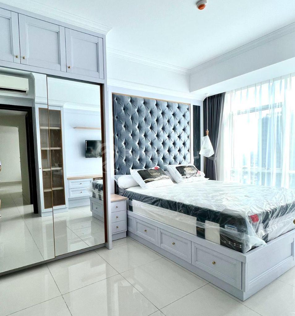 Unit Apartemen The Kensington Royal Suite Kelapa Gading