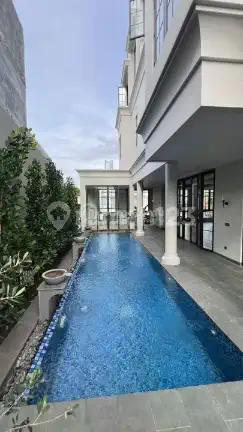 Dijual Rumah Mewah Modern di Senopati, Jakarta Selatan - Siap Huni