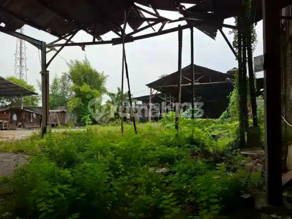 Gudang Marunda Siap Pakai Bebas Banjir Bentuk Tanah Segi Empat
