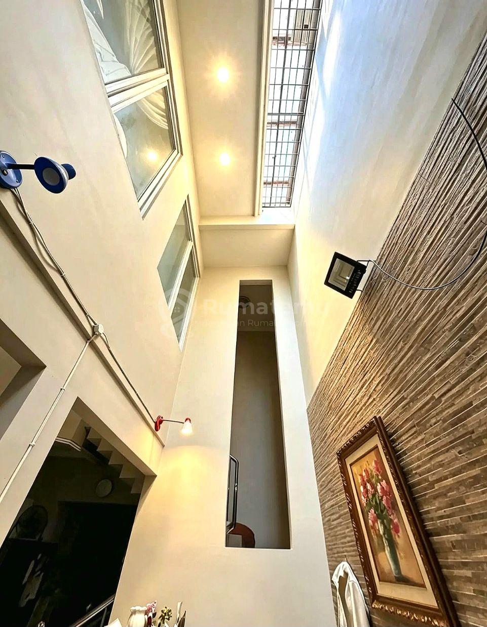 Dijual Rumah di Jakarta Barat Kavling DKI Meruya Utara