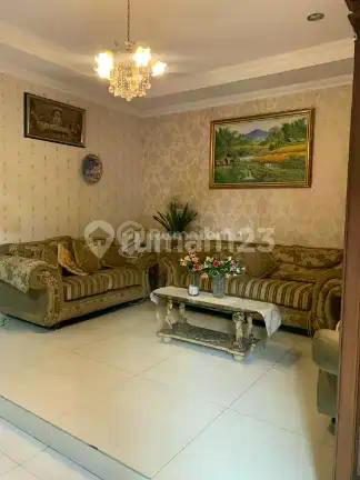 Rumah Dalam Cluster Vanda Perumahan Palem Semi Karawaci Tangerang