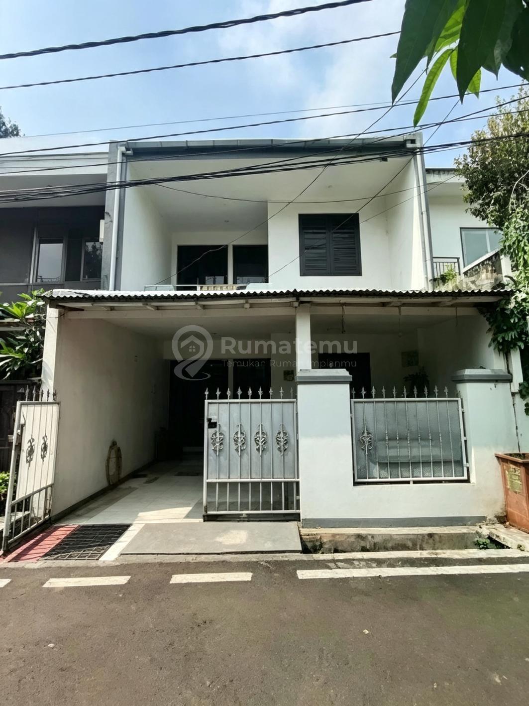 Rumah Murah Dalam Komplek Strategis di Cipayung Jakarta Timur