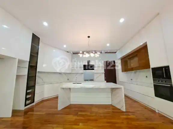 Rumah Baru 3 Lantai Design Istimewa Strategis