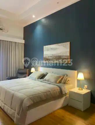 Rumah Full Furnished dengan Interior Design Mewah di Rawamangun