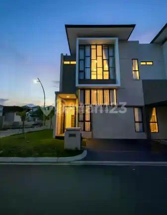 Rumah Bagus Dalam Perumahan Jakarta Garden City