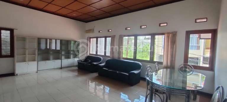 Disewakan rumah dago asri