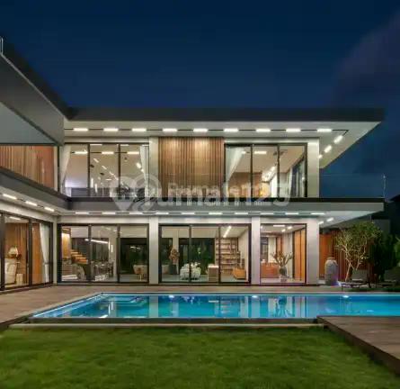 Ready For Rent 4 B R Luxury Villa In Umalas Bali