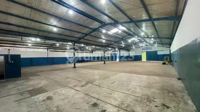 Gudang 850 M² di Jalan Raya Karawaci Tangerang Kota