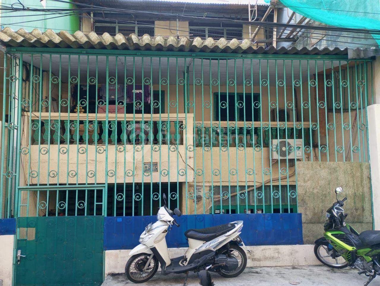 Rumah Hitung Tanah dijual Cepat di Teluk Gong Luas 85 meter