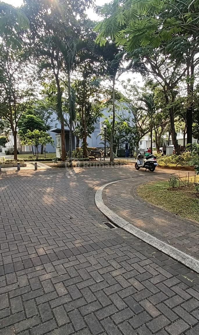 Dijual KAVLING VANYA PARK CLUSTER ANILLA BSD CITY, Lokasi strategis di tengah BSD CIty.