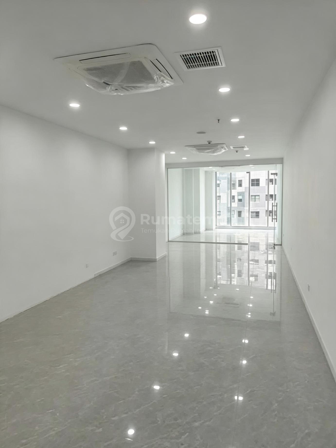 Disewakan Kantor Landmark Lokasi Strategis di Pluit Jakarta Utara - Lokasi Prestisius Strategis Siap Pakai Ruang Office