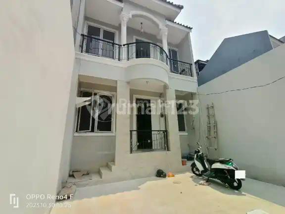 Jual Rumah Baru Siap Huni 2.5Lt di Bcs Bebas Banjir