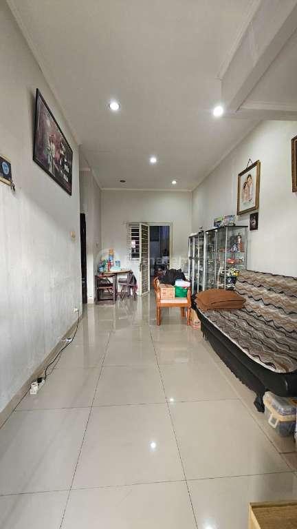 Dijual rumah di Puri Gardena Jakarta Barat